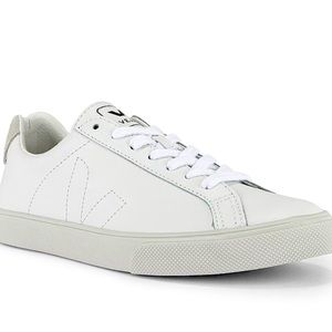 VEJA Esplar Women’s size 38 (US size 7) white leather sneaker
